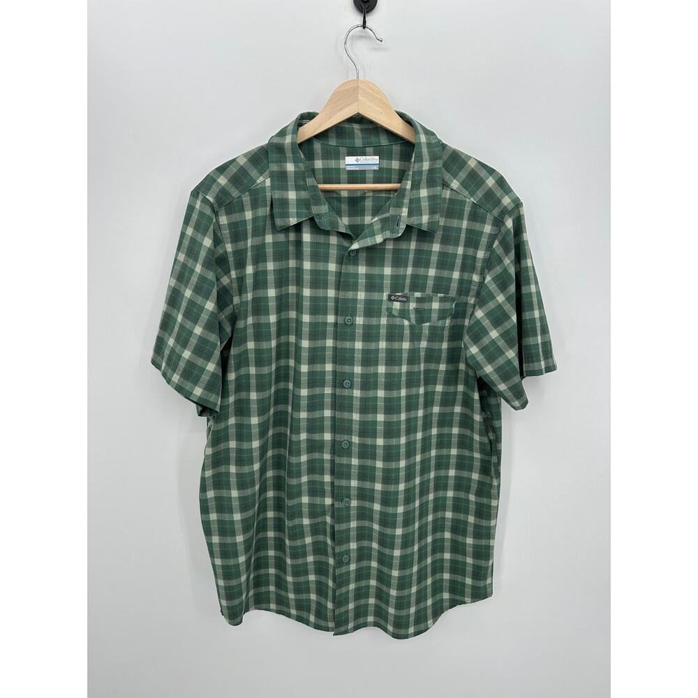Columbia Mens Green Plaid Short Sleeve Button Front Hiking Shirt Size L ED16